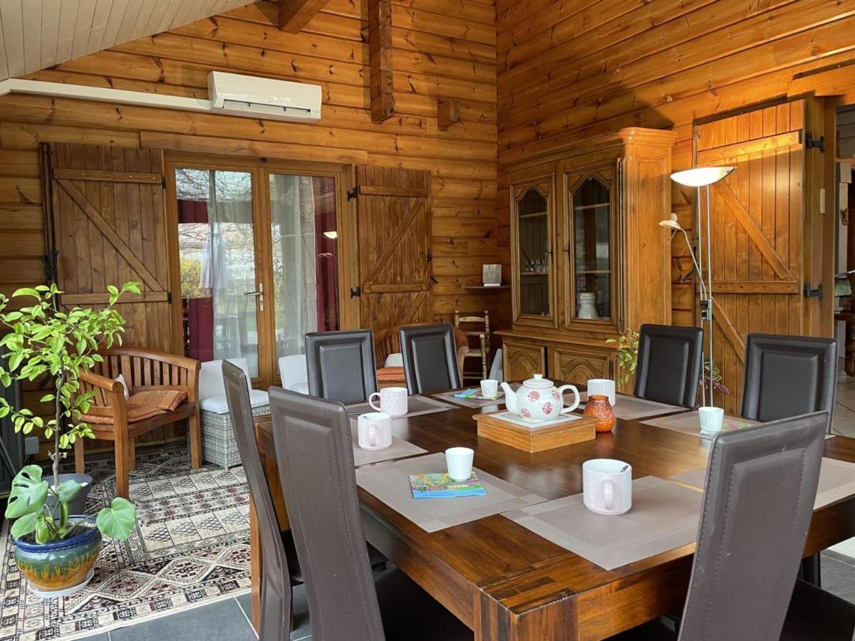 Chalet De Charme Avec Sauna Et Piscine Couverte, Proche De Vichy, Tout Confort, Animaux Acceptes - Fr-1-489-370 Villa Saint-Rémy-en-Rollat Buitenkant foto